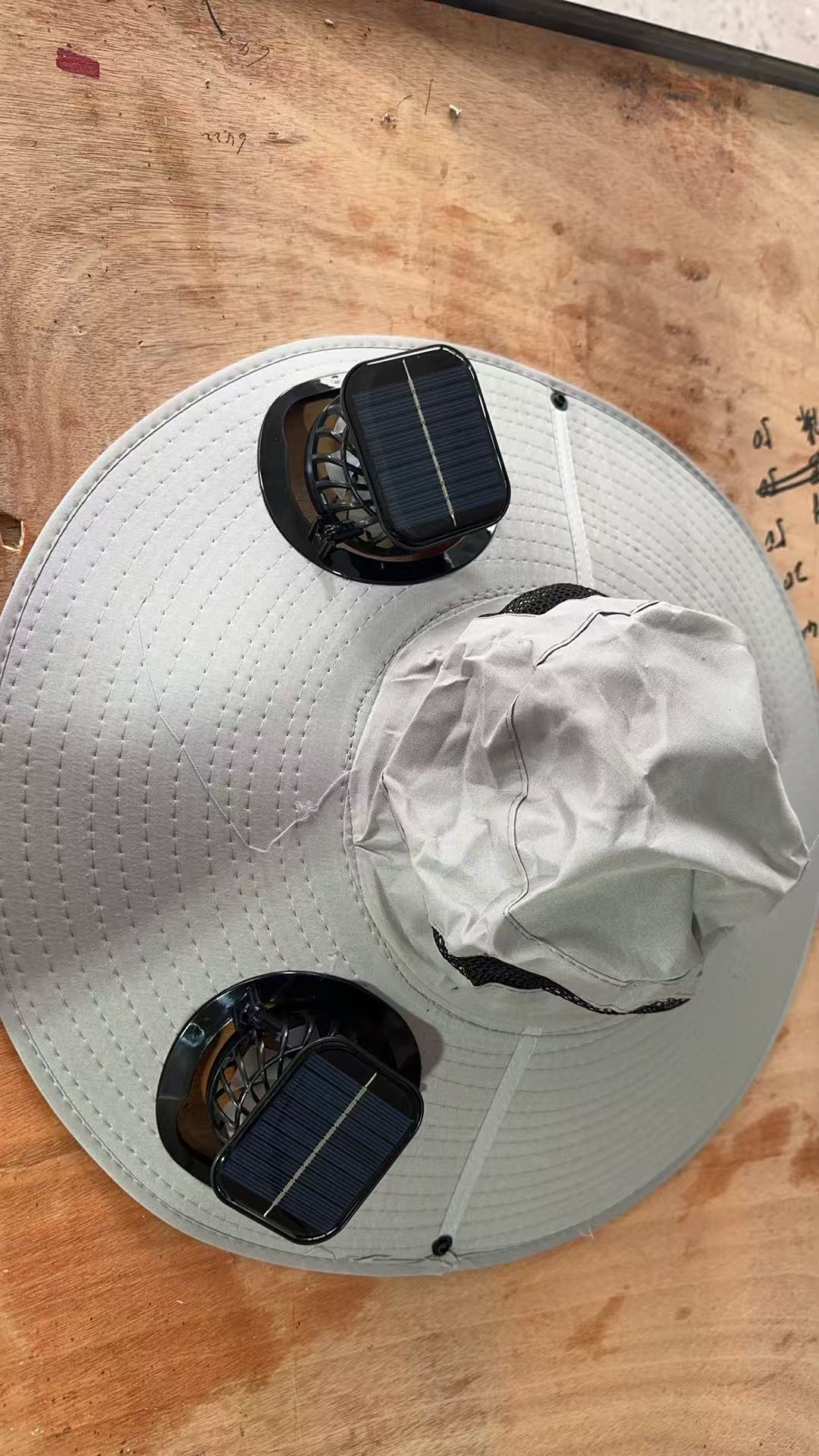 Solar Fan Hat with USB Charging Outdoor Cooling Cap